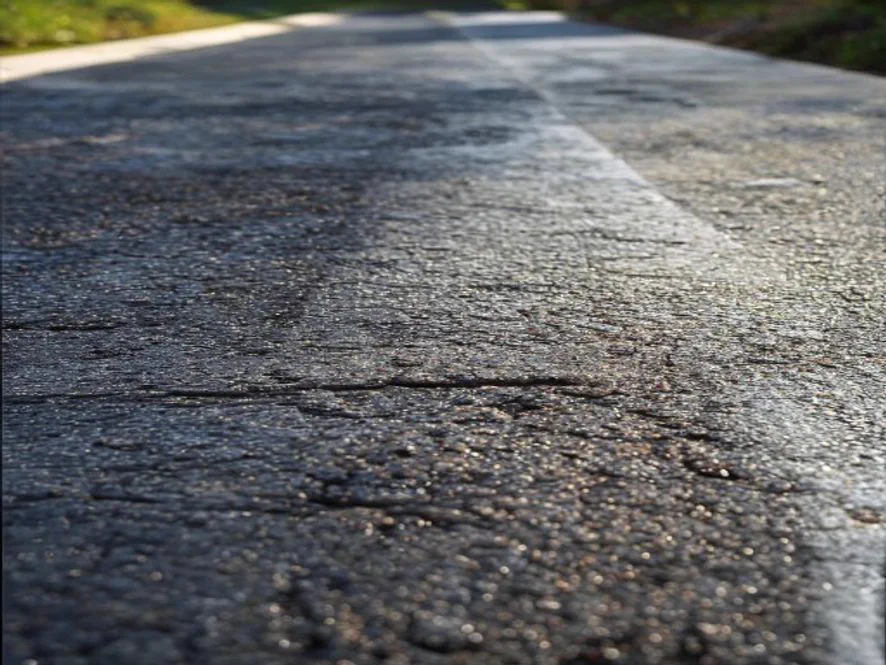 How Climate and Weather Affect Asphalt Driveway Lifespan